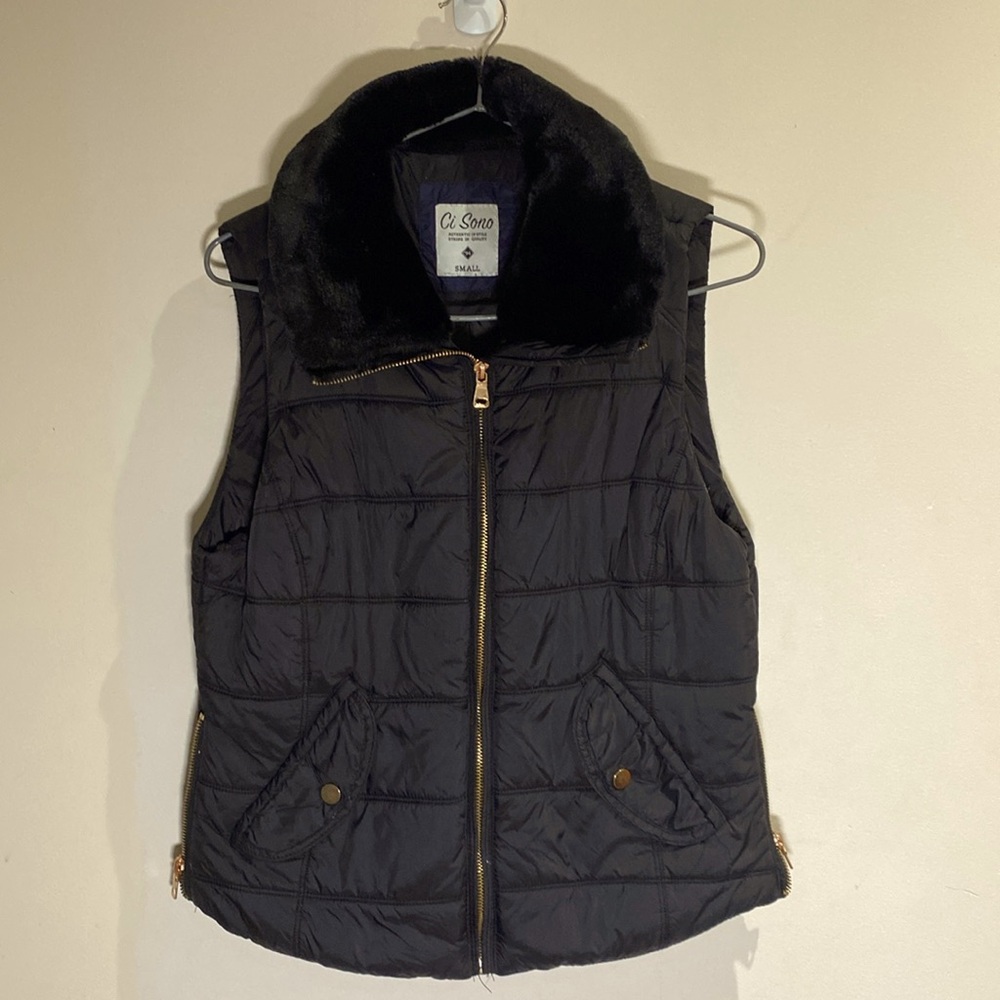 Women’s Ci Sono Black Vest Jacket